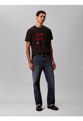 Camiseta Negra Con Estampado Gráfico De New York Calvin Klein