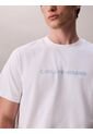 Camiseta Blanca Con Logo Gráfico Apilado Calvin Klein de Calvin Klein