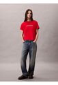 Camiseta Roja De Manga Corta Con Logo Bordado En 3D Calvin Klein de Calvin Klein