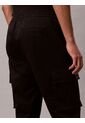 Pantalón Negro Cargo Skinny De Sarga Elástica Calvin Klein de Calvin Klein