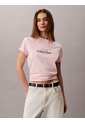 Camiseta Rosada Clásica Con Logo Calvin Klein de Calvin Klein