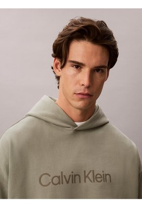 Buzo Gris Con Capota De Felpa Premium Con Logo Estampado Calvin Klein