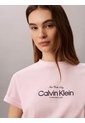 Camiseta Rosada Clásica Con Logo Calvin Klein de Calvin Klein