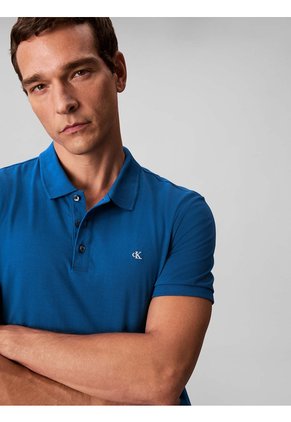 Polo Azul Clásico Con Monograma Bordado Calvin Klein