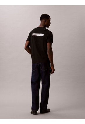 Camiseta Negra Con Logo Calvin Klein