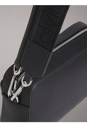 Bolso Negro Cruzado Convertible Calvin Klein
