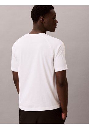 Camiseta Blanca Con Franjas Deportivas Calvin Klein