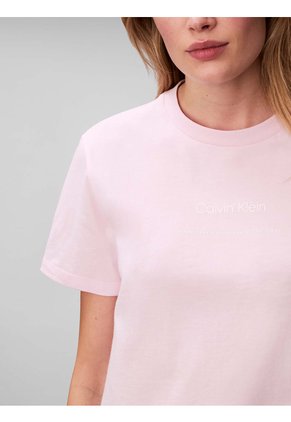 Camiseta Rosada Con Logo Calvin Klein