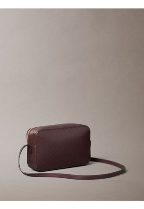 Bolso Café Cruzado Con Logo Monograma En Todo El Artículo Calvin Klein