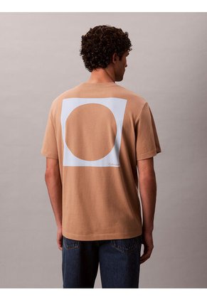 Camiseta Beige Con Logo Estampado En Alineado Derecho Calvin Klein
