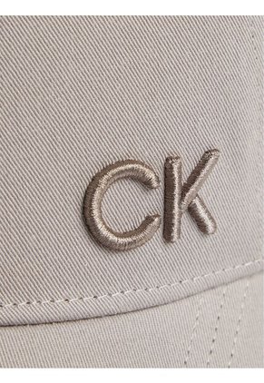 Gorra Gris Con Monograma Bordado Calvin Klein