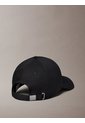 Gorra Negra Con Parche De Monologo Calvin Klein de Calvin Klein