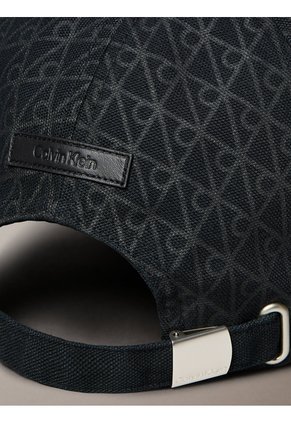 Gorra Negra Con Estampado De Monograma Calvin Klein