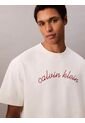 Camiseta Blanca Con Logo Bordado Calvin Klein de Calvin Klein