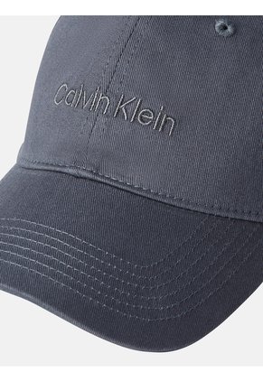 Gorra Gris Con Logotipo Bordado Calvin Klein