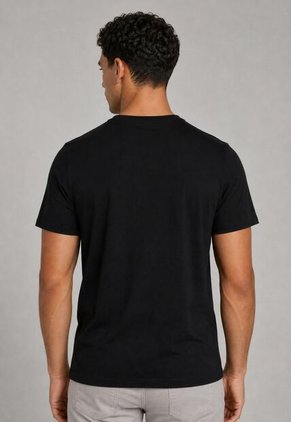Camiseta Calvin Klein Negro