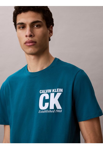 Camiseta Verde Con Gráfico De Logo Calvin Klein