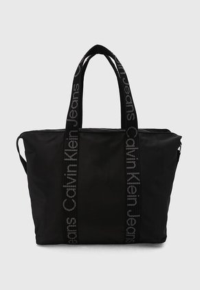 Bolso Calvin Klein Ultralight Negro