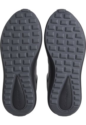 Tenis Negro De Running De Cuero Calvin Klein