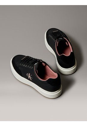 Tenis Negro De Corte Bajo Calvin Klein