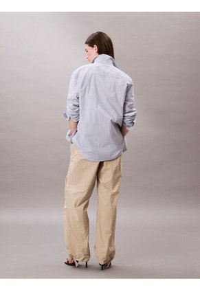 Pantalones Gris Parachute De Nailon Suave Calvin Klein