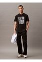 Camiseta Negra Stacked Graphic Crewnec Calvin Klein de Calvin Klein