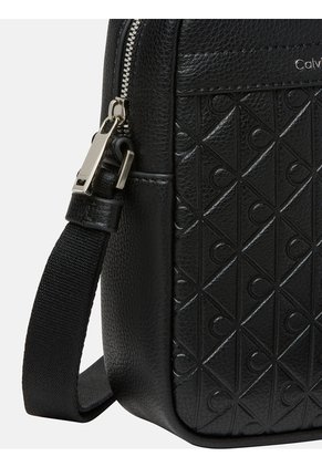 Bolso Negro Reporter Slim Con Grabado Integral De Monograma Calvin Klein