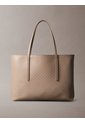 Bolso Beige Tote Pequeño Con Logo Monograma Con Bolsito Calvin Klein de Calvin Klein