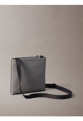 Bolso Gris Plano Con Estampado De Emblema Calvin Klein