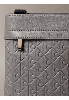 Bolso Gris Plano Con Estampado De Emblema Calvin Klein