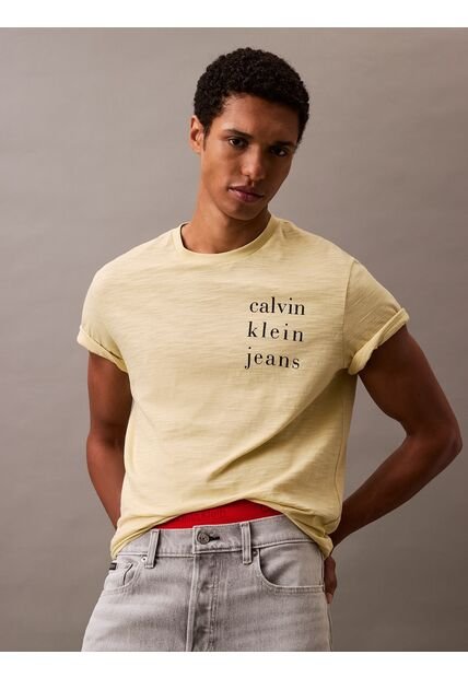 Camiseta Amarilla Classic Crewneck Calvin Klein