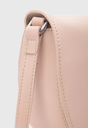 Bolso Manos Libres Calvin Klein Saddle Rosa Nude