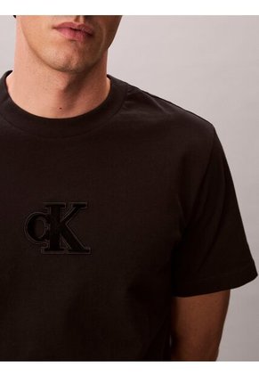 Camiseta Negra De Manga Corta Con Monograma Estampado Calvin Klein