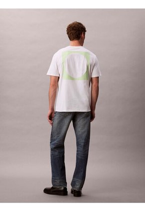 Camiseta Blanca Con Logo Estampado En Alineado Derecho Calvin Klein