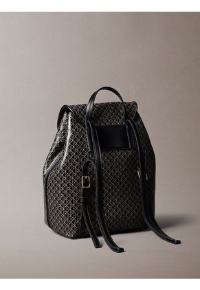 Morral Negro Con Logo Monograma Integral Calvin Klein