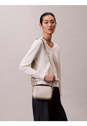 Bolso Beige Cruzado Convertible De 2 Tiras Calvin Klein