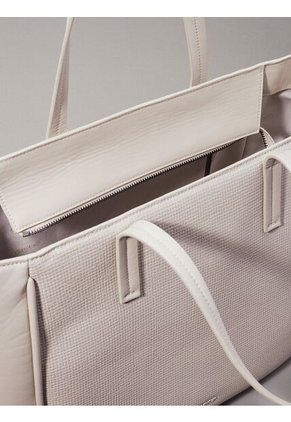 Bolso Blanco Tote Refine Con Detalle Trenzado Calvin Klein