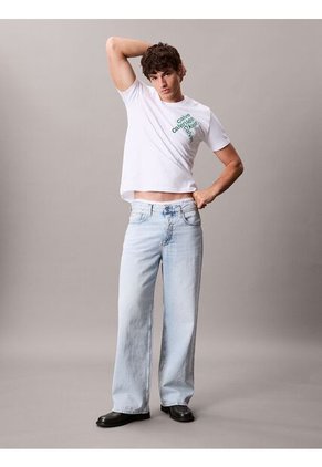 Camiseta Blanca Con Logotipo Apilado Calvin Klein