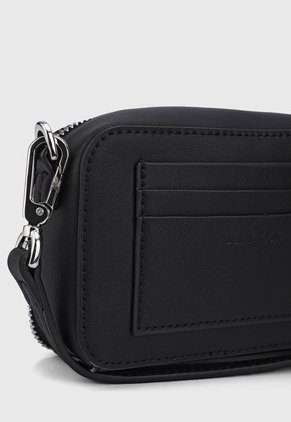 Bolso Manos Libres Negro Calvin Klein