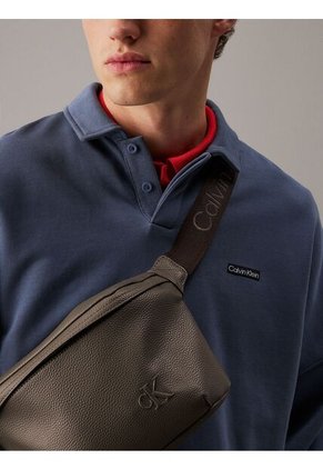 Canguro Gris Cargo Con Logo Calvin Klein