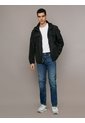 Rompe Negro Viento Ligero Con Capota Calvin Klein de Calvin Klein