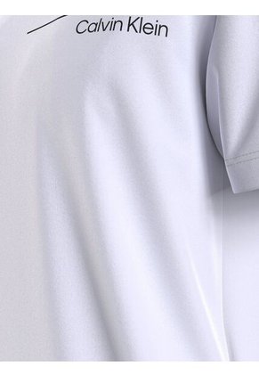 Camiseta Blanca Manga Corta Con Estampado De Logo En El Frontal Calvin Klein