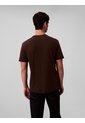 Camiseta Chocolate Con Gráfico De Logo Calvin Klein de Calvin Klein