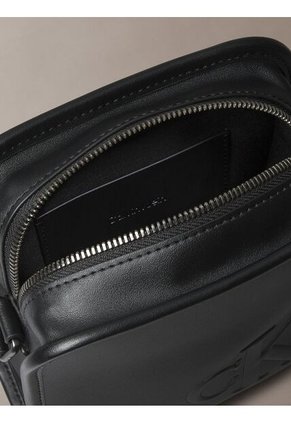 Bolso Negro Reporter Calvin Klein