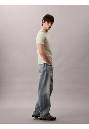 Camiseta Beige Classic Con Monograma Calvin Klein