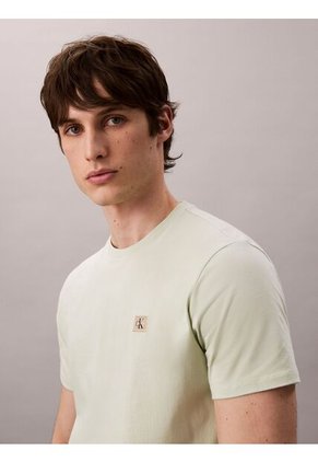 Camiseta Beige Classic Con Monograma Calvin Klein