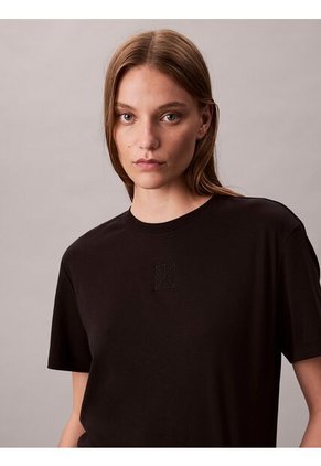 Camiseta Negra Emblemática De Logo Calvin Klein