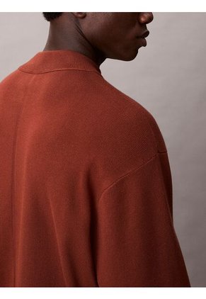 Saco Café De Tejido Boxy En Punto Técnico Con Cuello Semi Alto Calvin Klein