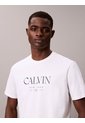 Camiseta Blanca Con Gráfico De Logo Calvin Klein de Calvin Klein