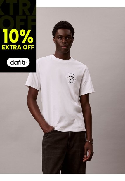 Camiseta Blanca Con Estampado Gráfico Calvin Klein